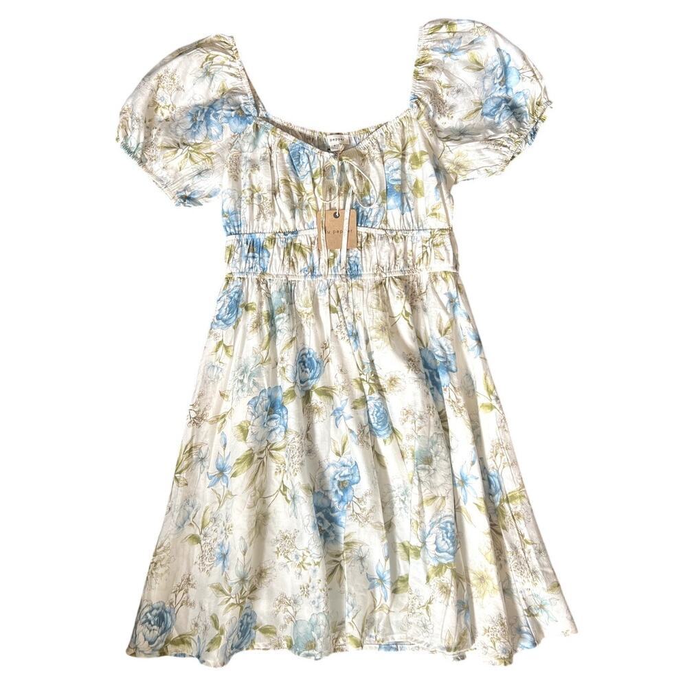 NWT Blu Pepper Blue/White Floral Dress Size Small